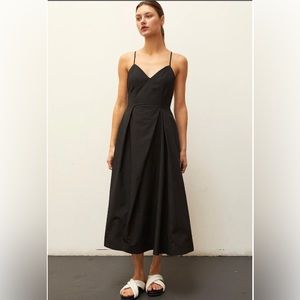 NWT Crescent Alma Midi Dress in Black